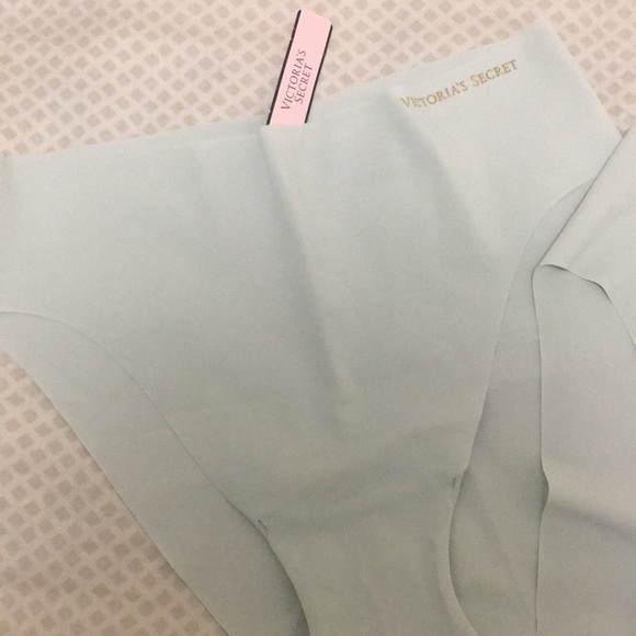 VS light teal no show panties - Picture 2 of 7